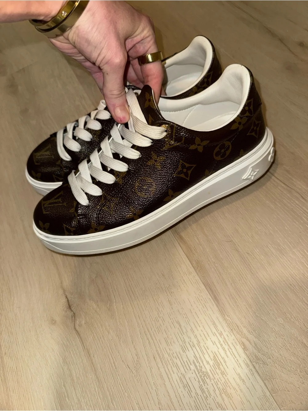 Louis Vuitton Time Out Sneaker